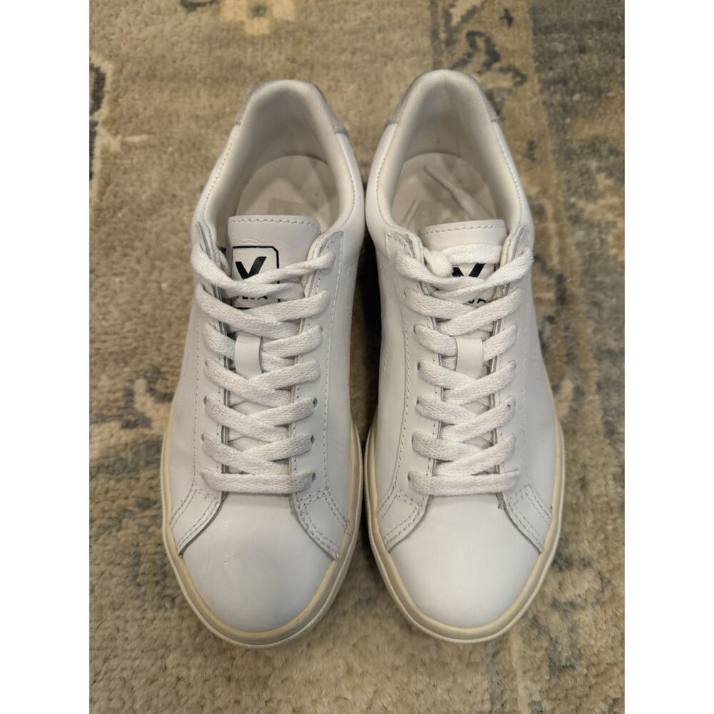 VEJA Low Esplar Leather Lace-Up Sneakers | White Great Condition Size 5 EUR 36 - Picture 2 of 16